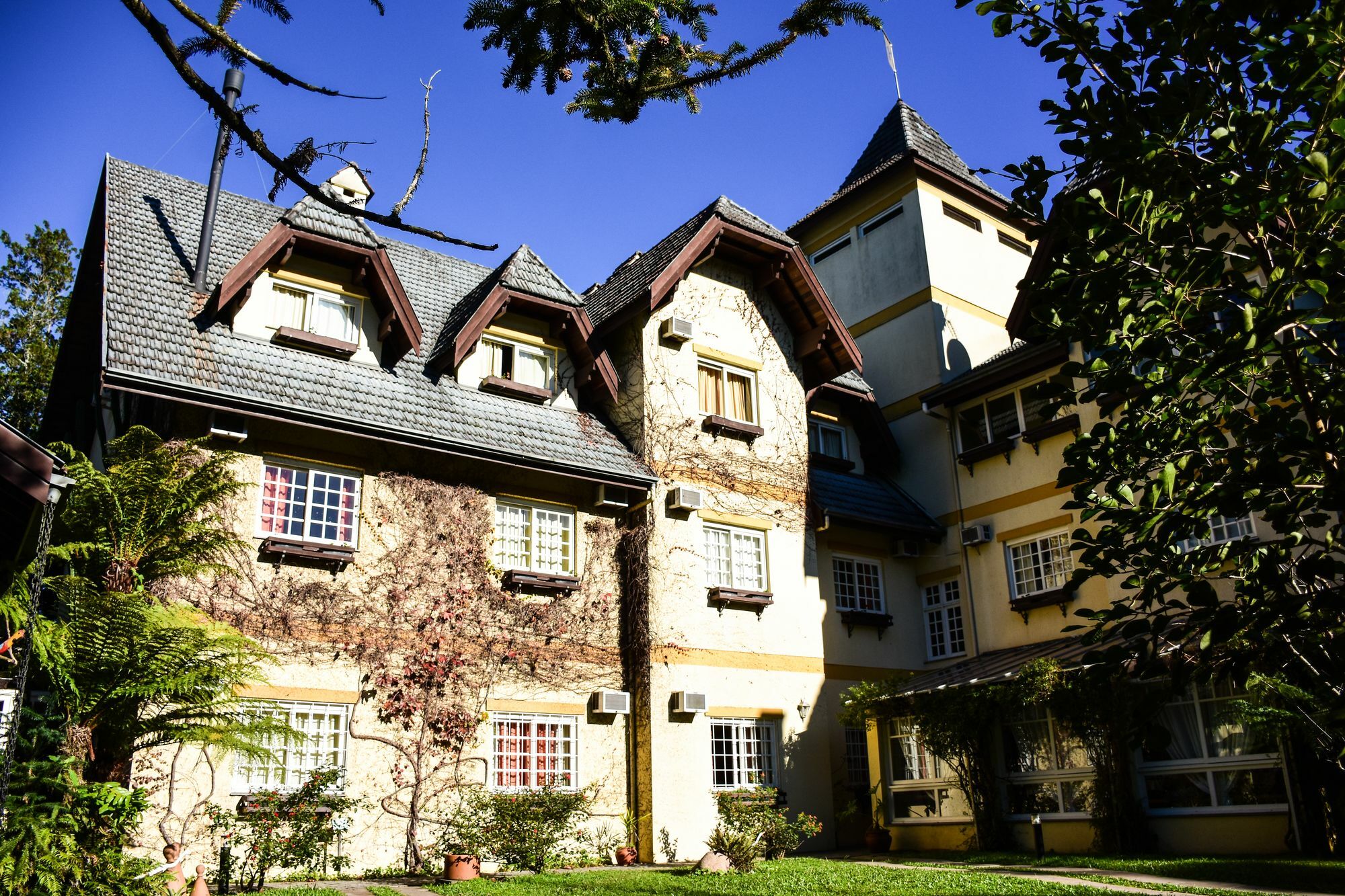 Hotel Pousada Le Chateau Gramado Zewnętrze zdjęcie